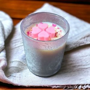 Vanilla rose soy candle